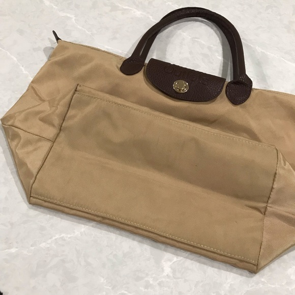 Large tote - Picture 4 of 9